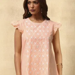 House of Chikankari Peach Cotton Chikankari Solid Women's Top-picture-30
