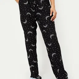 max Strawberry Printed Mid-Rise Lounge Pants-image-2