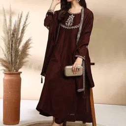 PEENGAX Floral Yoke Design Regular Thread Work Kurta With Trousers And Dupatta image 2