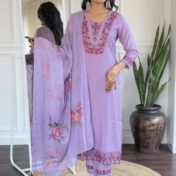 BAESD Women Ethnic Motifs Embroidered Regular Kurti with Trousers & With Dupatta-picture-35