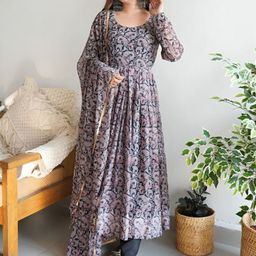 Daeneyrys Floral Printed Round Neck Anarkali Kurta With Trousers & Dupatta-image-71