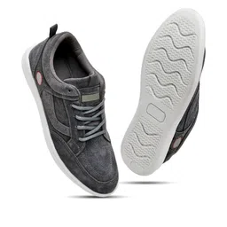 TOMSY CHOICE Men Leather Sneakers-image-36