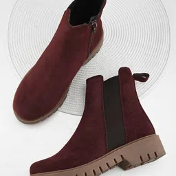 The Roadster Lifestyle Co Women Block Heeled Chelsea Boots-picture-55