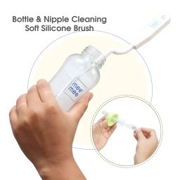 Mee Mee 360° Movable Nylon Bristle Baby Feeding Bottle Cleaning Brush & Nipple Cleaner | Ergonomic Handle | Easy to Clean Narrow & Wide Neck Feeding Bottles | BPA Free, Easy Hanging Storage (White) image 4