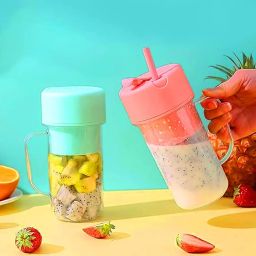 Portable Smoothie Juicer (500ml) | 6 Blade Juicer Cup with Straw | Travel Blender for Smoothies, Juices and Outdoor Use | Lightweight & Convenient image 2