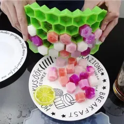 awq Honey Ice Cube tray Green Silicone Ice Cube Tray image 3