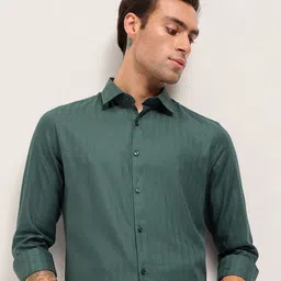 THE BEAR HOUSE Men Tailored Fit Textured Spread Collar Cotton Formal Shirt-picture-8