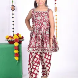 Aatya Kiids Girls Ethnic Motifs Printed Cotton Kurta with Dhoti Pants-picture-3
