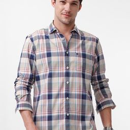 Basics Men Slim Fit Cutaway Collar Tartan Checked Cotton Casual Shirt-image-21