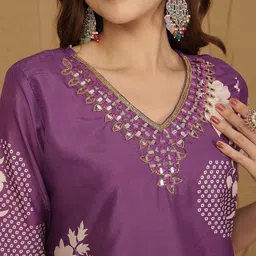 Anouk Floral Printed Thread Work Kurta With Trousers & Dupatta image 4