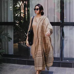 Anni Designer V-Neck Regular Straight Kurta With Trousers & Dupatta-picture-53