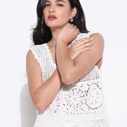 SHOWOFF Women Self Design V-Neck Crochet Top-image-8