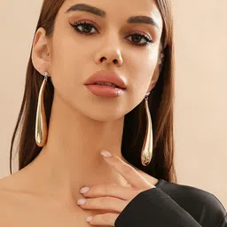 OOMPH Teardrop Shaped Drop Earrings image 2
