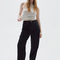 H&M Women Mid Rise No Fade Jeans-11