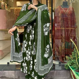 KERI PERRY Women Floral Printed Regular Kurta with Palazzos & With Dupatta-image-65