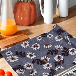 Aura Grey Set of 1 Water Resistant Shelf Liner Organisers-image-45