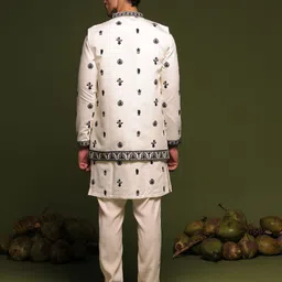 KALPRAAG Men Ethnic Motifs Embroidered Regular Sequinned Kurta with Trousers & With Dupatta image 5
