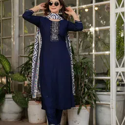 Happy Design Floral Yoke Design Round Neck Straight Kurta & Trousers With Dupatta-picture-15