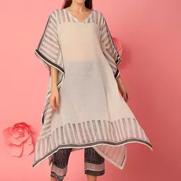 Banana Labs Solid V-Neck Tunic With Trousers Co-Ords-image-80