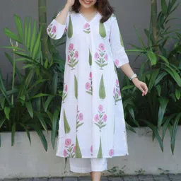 Anni Designer Women Floral Printed Regular Kurta with Palazzos-47