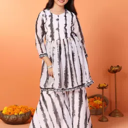 FASHION DREAM Girls Printed Regular Kurta with Sharara-picture-48