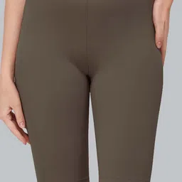 Soie Women Skinny Fit Cycling Sports Shorts-image-75