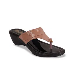 BIG BIRD FOOTWEAR Women Wedge Heels Sandal-image-6