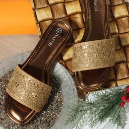 DIVASTRI Women Embellished Ethnic Open Toe Flats-image-19