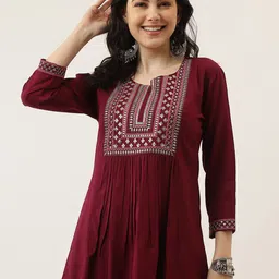 Mandvi Ethnic Motifs Embroidered A-Line Top-picture-5