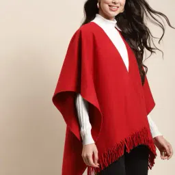 qurvii V-neck Shrug with Fringes image 1