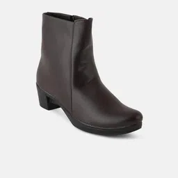 The Roadster Lifestyle Co Women Block Heeled Chelsea Boots-41