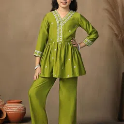 Sangria Girls Embroidered Chanderi Silk Kurta with Trousers-picture-46