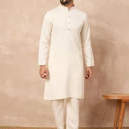 House of Pataudi Men Mandarin Collar Knee Length Straight Kurta With Pyjama Set-picture-45