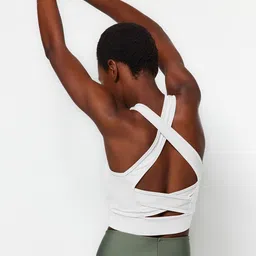 Trendyol Full Coverage Underwired Lightly Padded Workout- All Day Comfort Bra-4