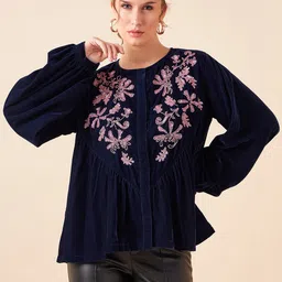 Antheaa Women Embroidered Velvet Tailored Jacket-picture-13