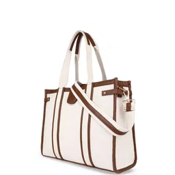 Womanix Bucket Handheld Bag with Fringed image 3