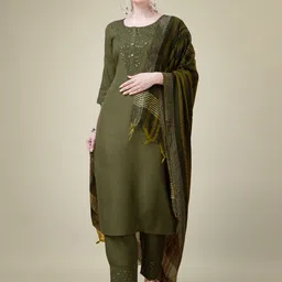 Rujave Women Ethnic Motifs Yoke Design Regular Thread Work Kurta with Trousers & With Dupatta-15