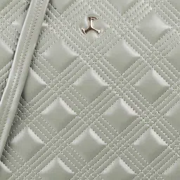 Mochi Green Textured Structured Handheld Bag with Quilted image 4