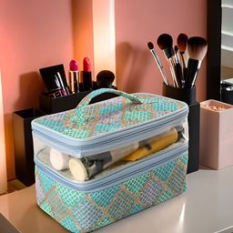 Aura Green Set of 1 Reusable Makeup Organiser Organisers-image-38