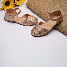 BOYZ N GALZ Girls Embellished Party Mules Flats-10