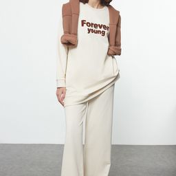 Trendyol Typography Printed Round Neck Sweatshirt With Track Pant Co-Ords-image-45
