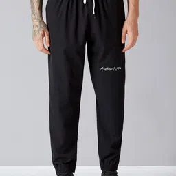 AESTHETIC NATION Men Relaxed-Fit Mid-Rise Joggers-picture-13