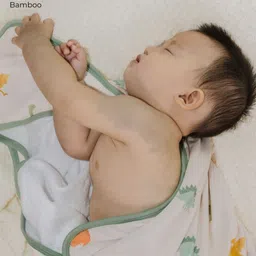 THE PLUSH CLUB Kids Green & White Dino Printed 350 GSM Bamboo Bath Towel-picture-1