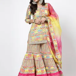TS LIFESTYLE Women Ethnic Motifs Printed Regular Kurti with Sharara & Dupatta-picture-17