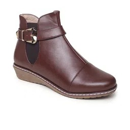 VALIOSAA Women Brown Solid Heeled Boots-image-12