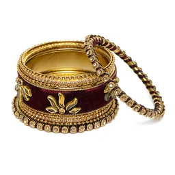 Peora Maroon & Gold-Plated Set Of 2 Matching Bangle Kundan Studded Chuda Bangles image 5