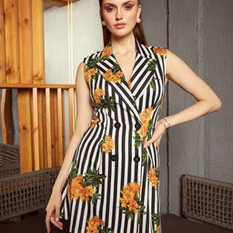 KASSUALLY Black Striped V-Neck A-Line Dress-77
