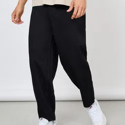 Styli Men Balloon Fit Jeans with Pockets-picture-23