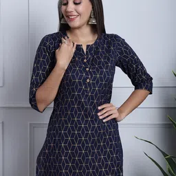 Grancy Geometric Printed Cotton Kurti-11