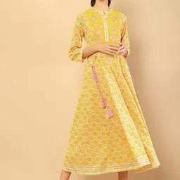 Soch Women Yellow Floral Printed Floral Anarkali Ethnic Dress-image-45